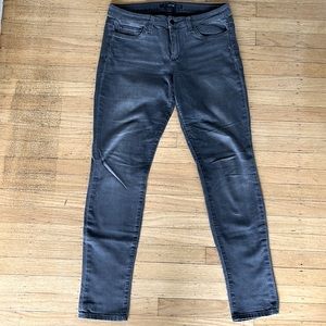 Grey skinny Joe’s jeans